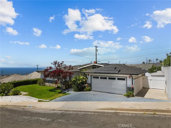 $9,500 | 321 Vía San Sebastian, Redondo Beach, CA 90277