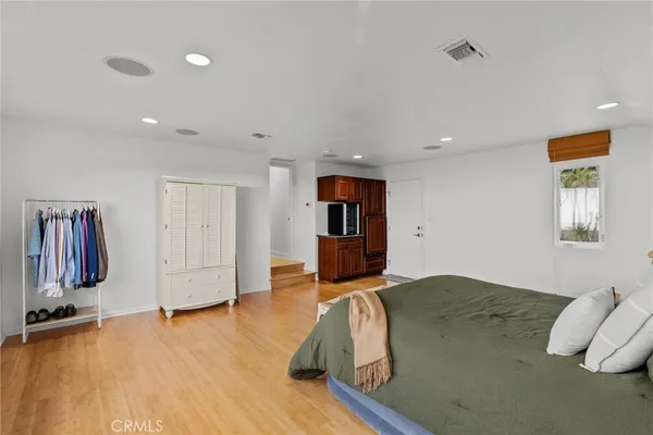 $9,500 | 321 VÃa San Sebastian, Redondo Beach, CA 90277