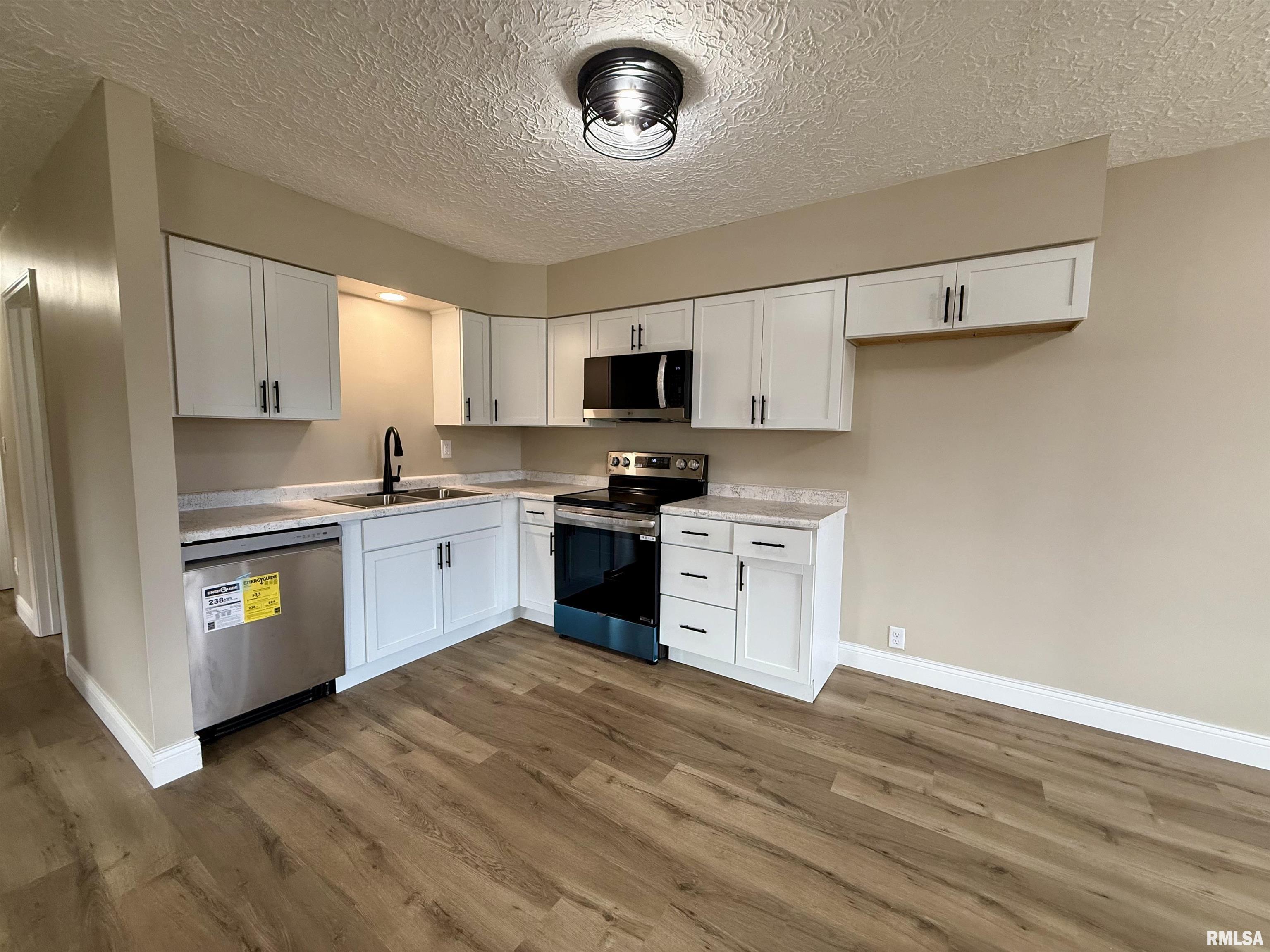 1805 North 13th Street Herrin, IL 62948 - Photo 7 of 21