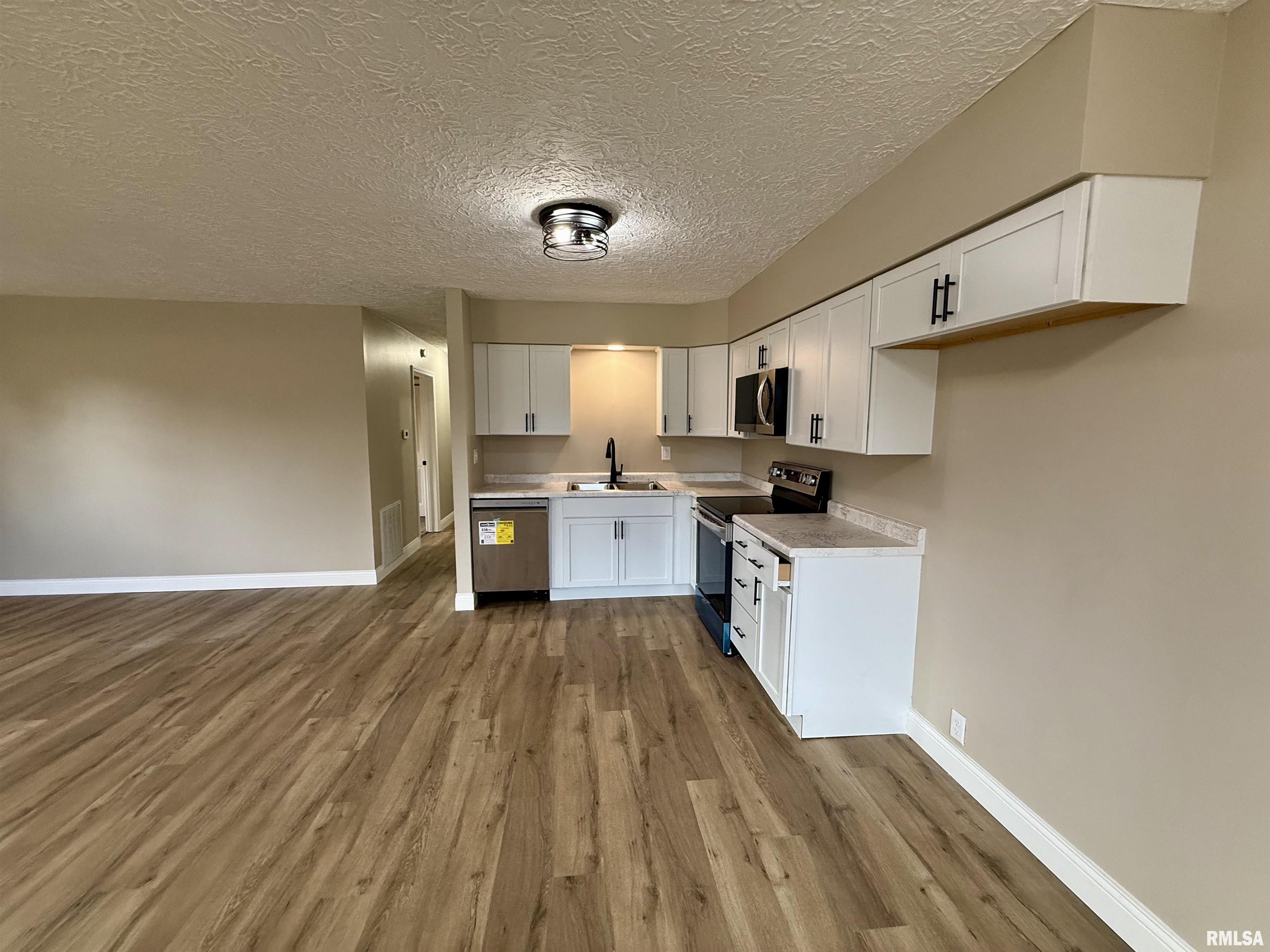 1805 North 13th Street Herrin, IL 62948 - Photo 8 of 21