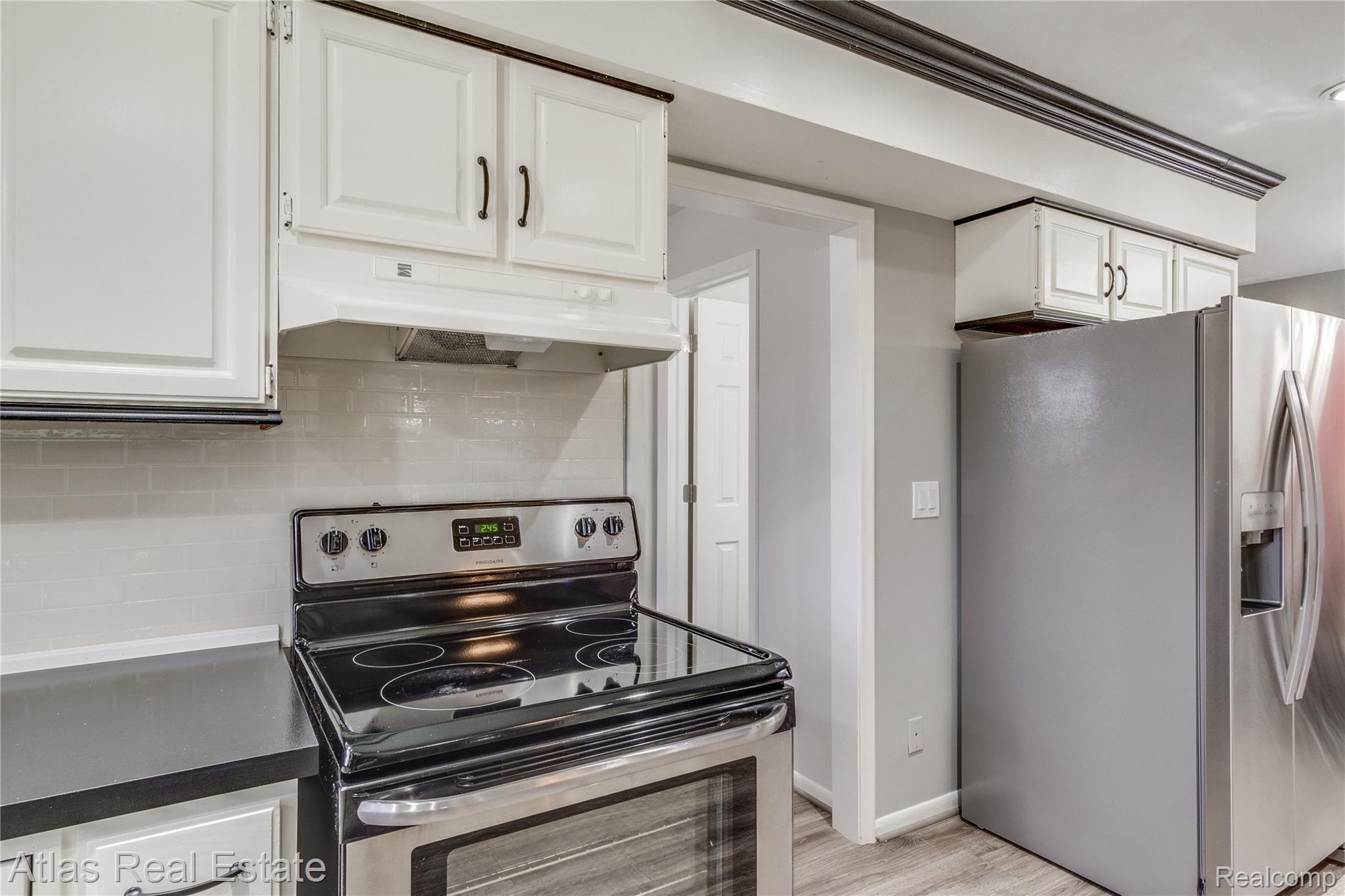 4503 Gregory Road Goodrich, MI 48438 - Photo 37 of 70 Interiors (11 of 38).jpg