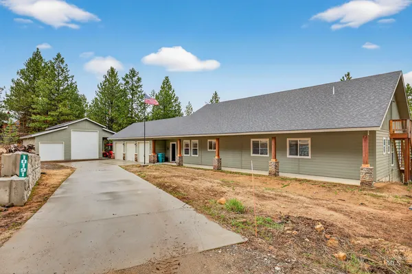 $874,959 | 10191 Timberrim Drive, Cascade, ID 83611