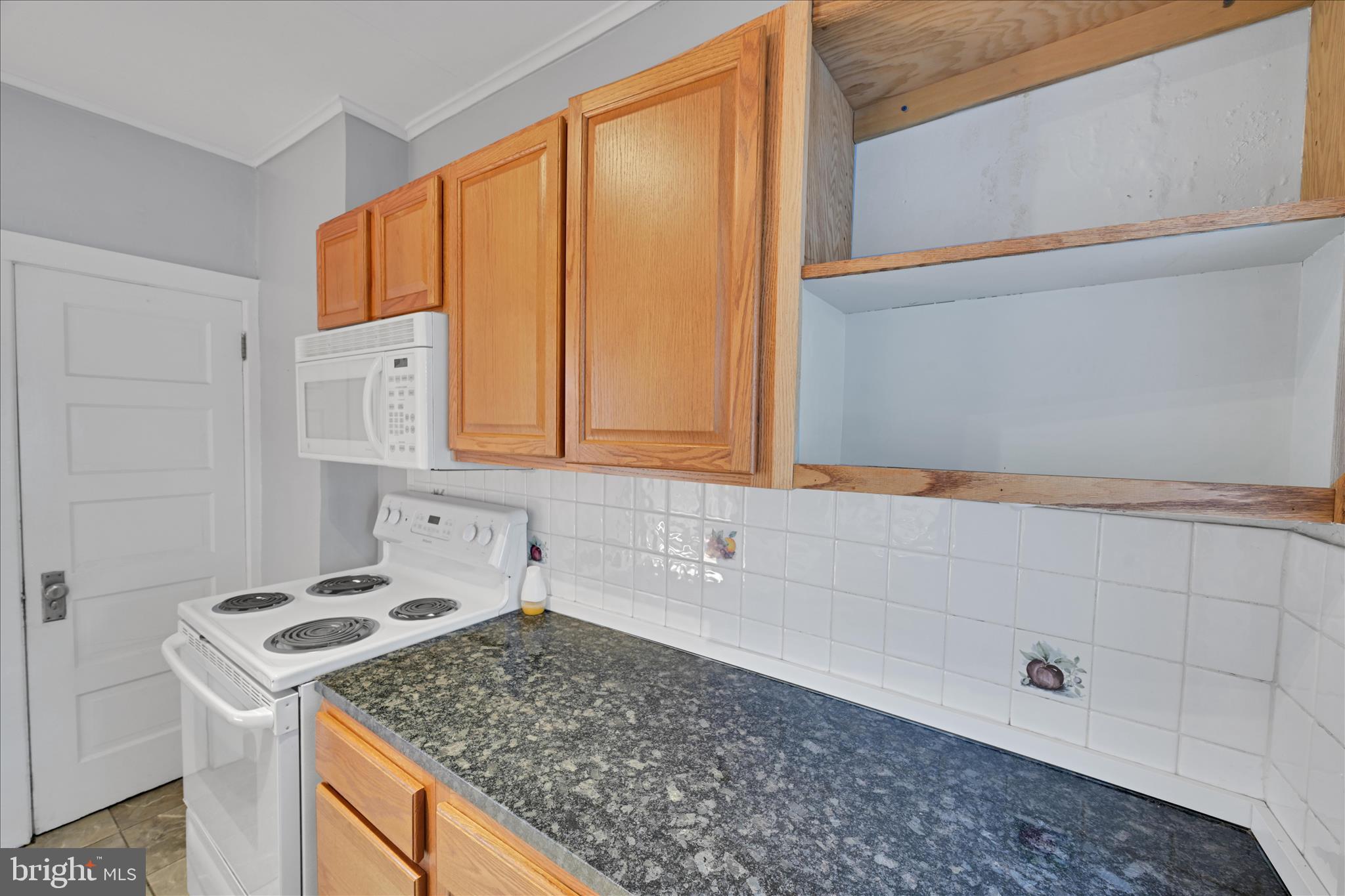 382 Sunset Road Reading, PA 19611 - Photo 12 of 26 Kitchen