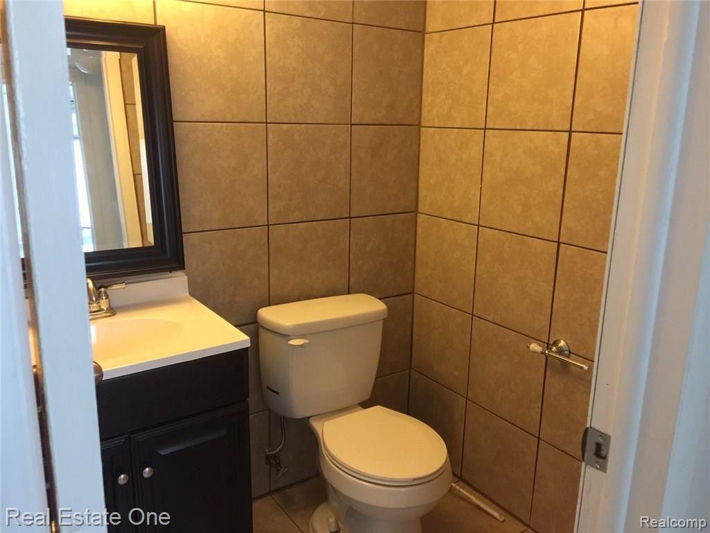 3856 Raintree Drive Troy, MI 48083 - Photo 11 of 21 IMG_5154.JPG