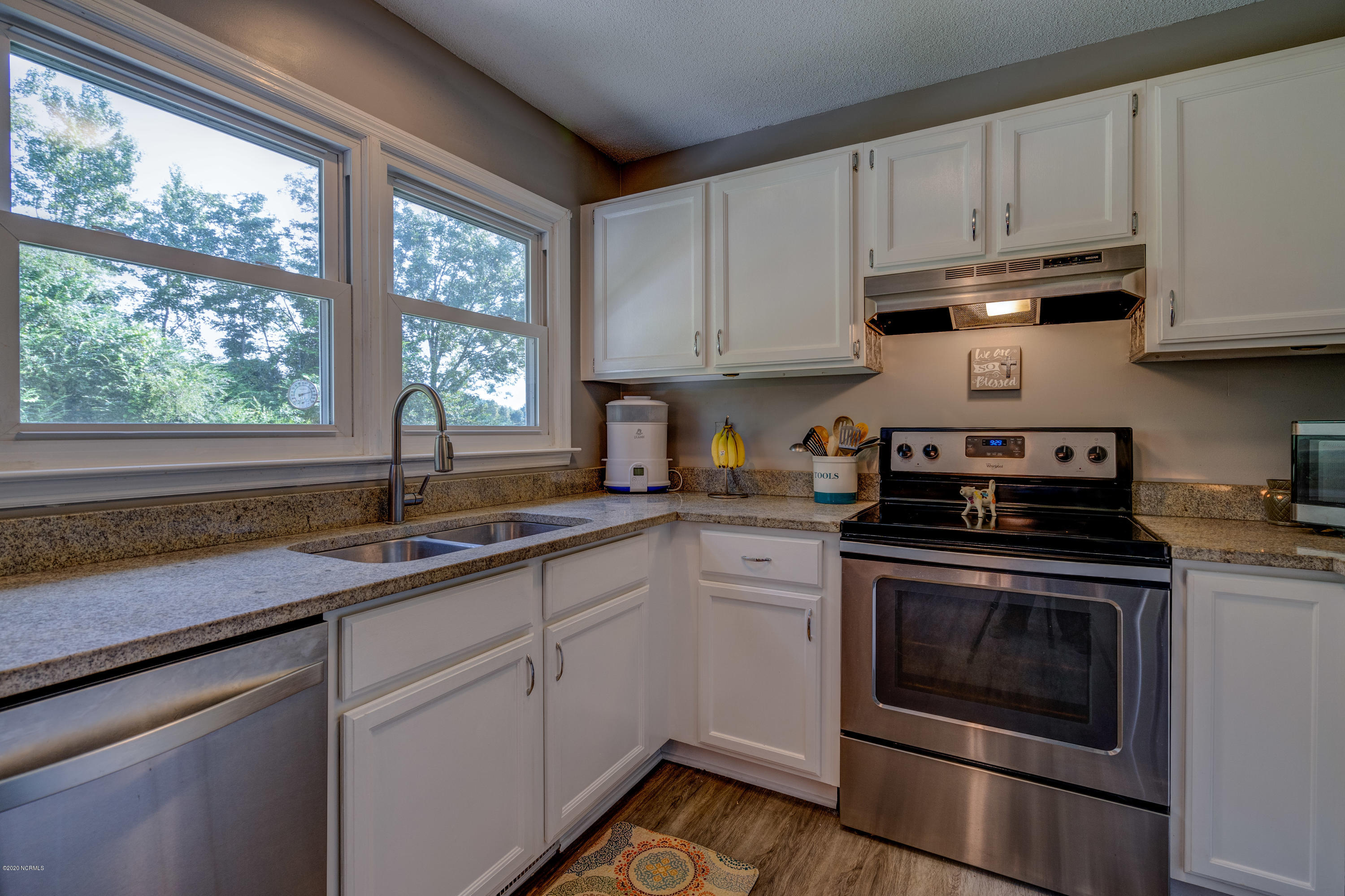 9682 Shiloh Road Ivanhoe, NC 28447 - Photo 11 of 25 kitchen2