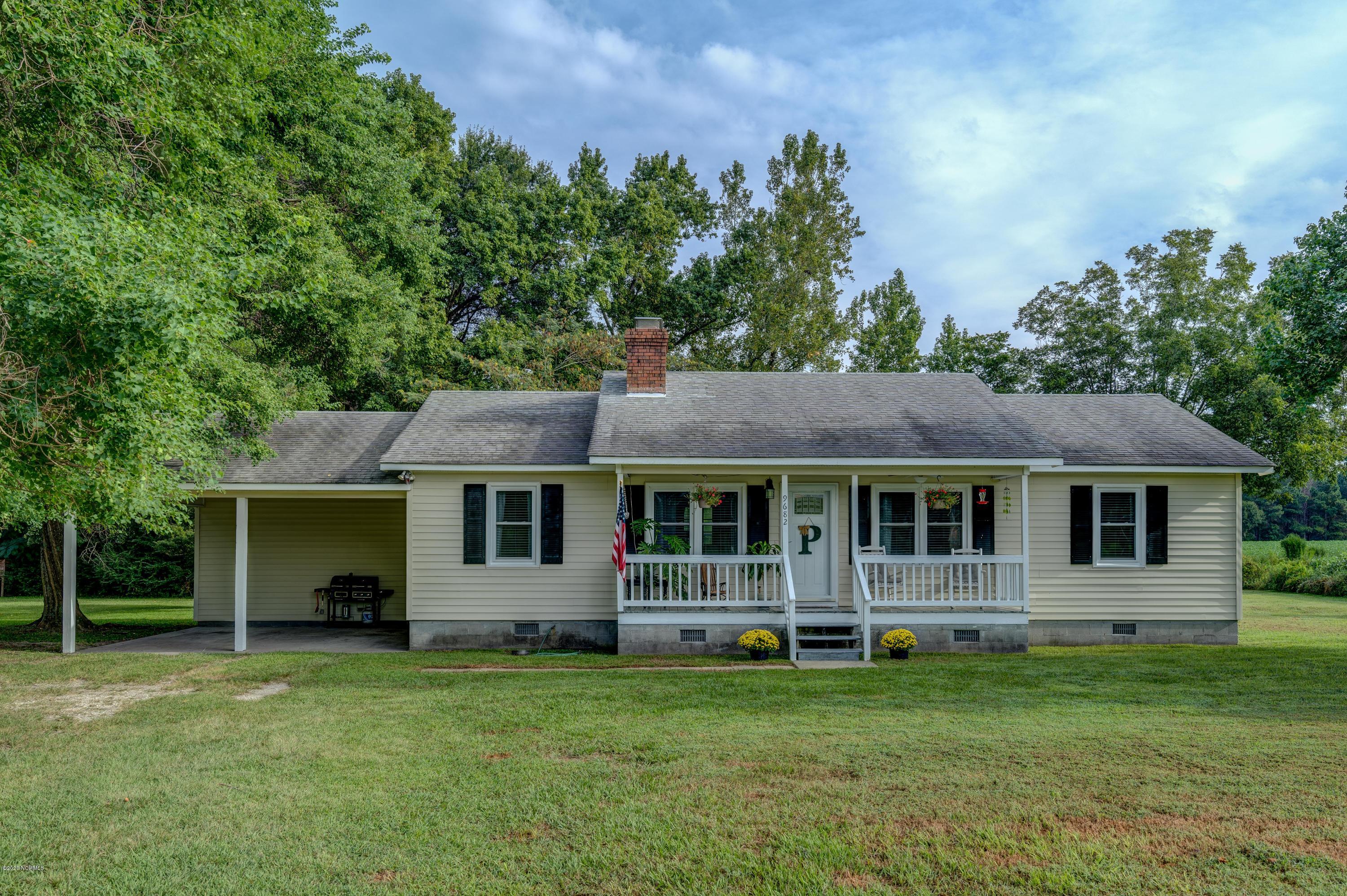 9682 Shiloh Road Ivanhoe, NC 28447 - Photo 3 of 25 main front