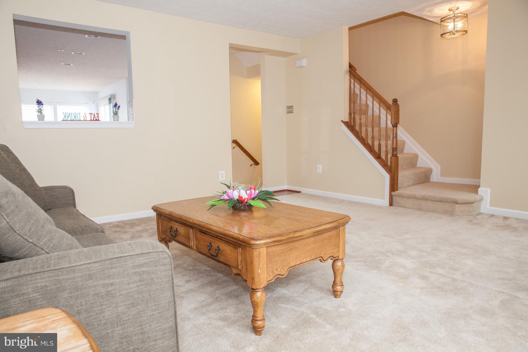 9834 Decatur Road Baltimore, MD 21220 - Photo 6 of 29 Living Room