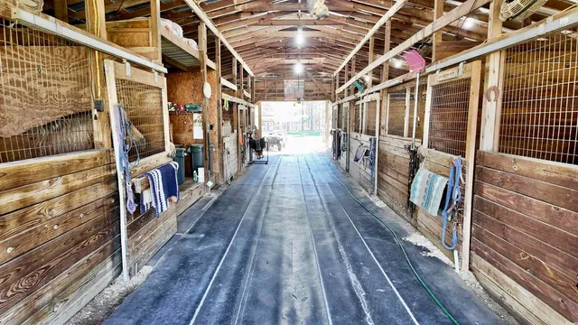 $574,900 | 2338 Etters Lane, Cassatt, SC 29032