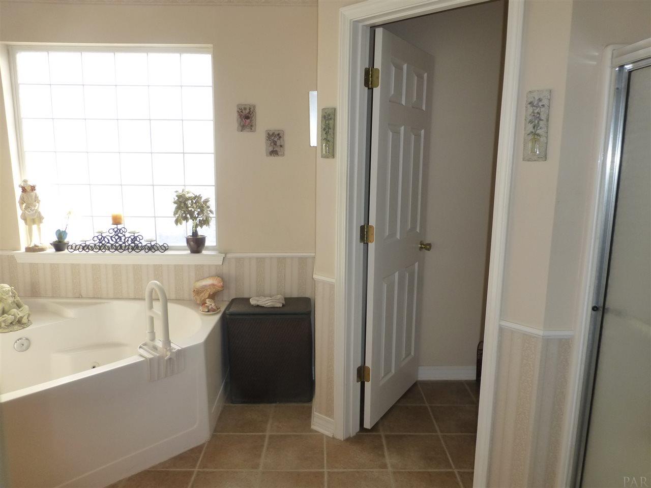 5510 Mulat Road Milton, FL 32583 - Photo 19 of 27 Gallery Image 19