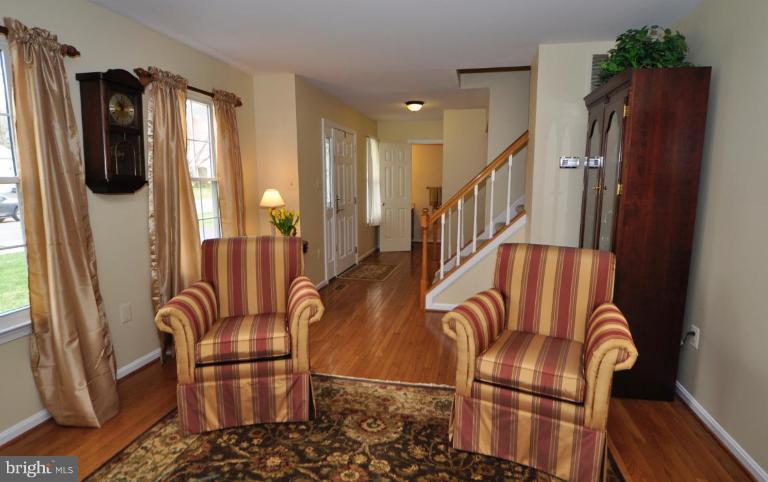 812 Potomac Ridge Court Sterling, VA 20164 - Photo 2 of 30 a view of entryway and hall with wooden floor