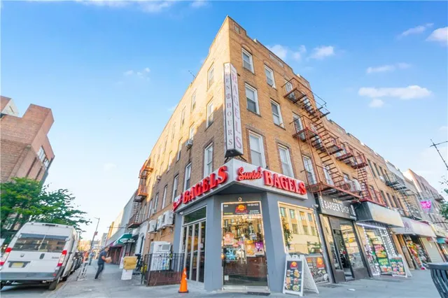 a street sign on a city street