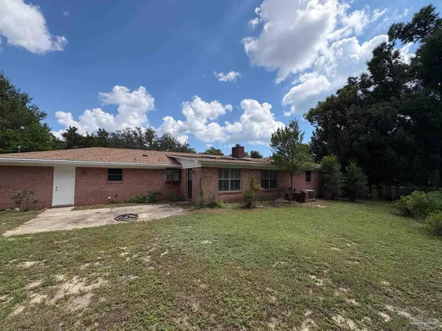 $289,000 | 307 North 57th Avenue, Pensacola, FL 32506