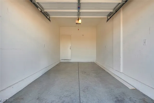 $1,850 | 8079 Duneville Street, Las Vegas, NV 89139