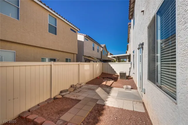 $1,850 | 8079 Duneville Street, Las Vegas, NV 89139