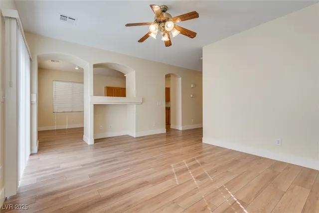 $1,850 | 8079 Duneville Street, Las Vegas, NV 89139