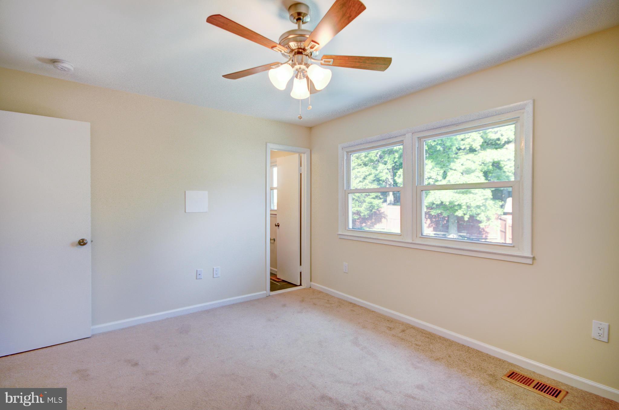 6606 Middlefield Road Fort Washington, MD 20744 - Photo 14 of 29 Bedroom (Master)