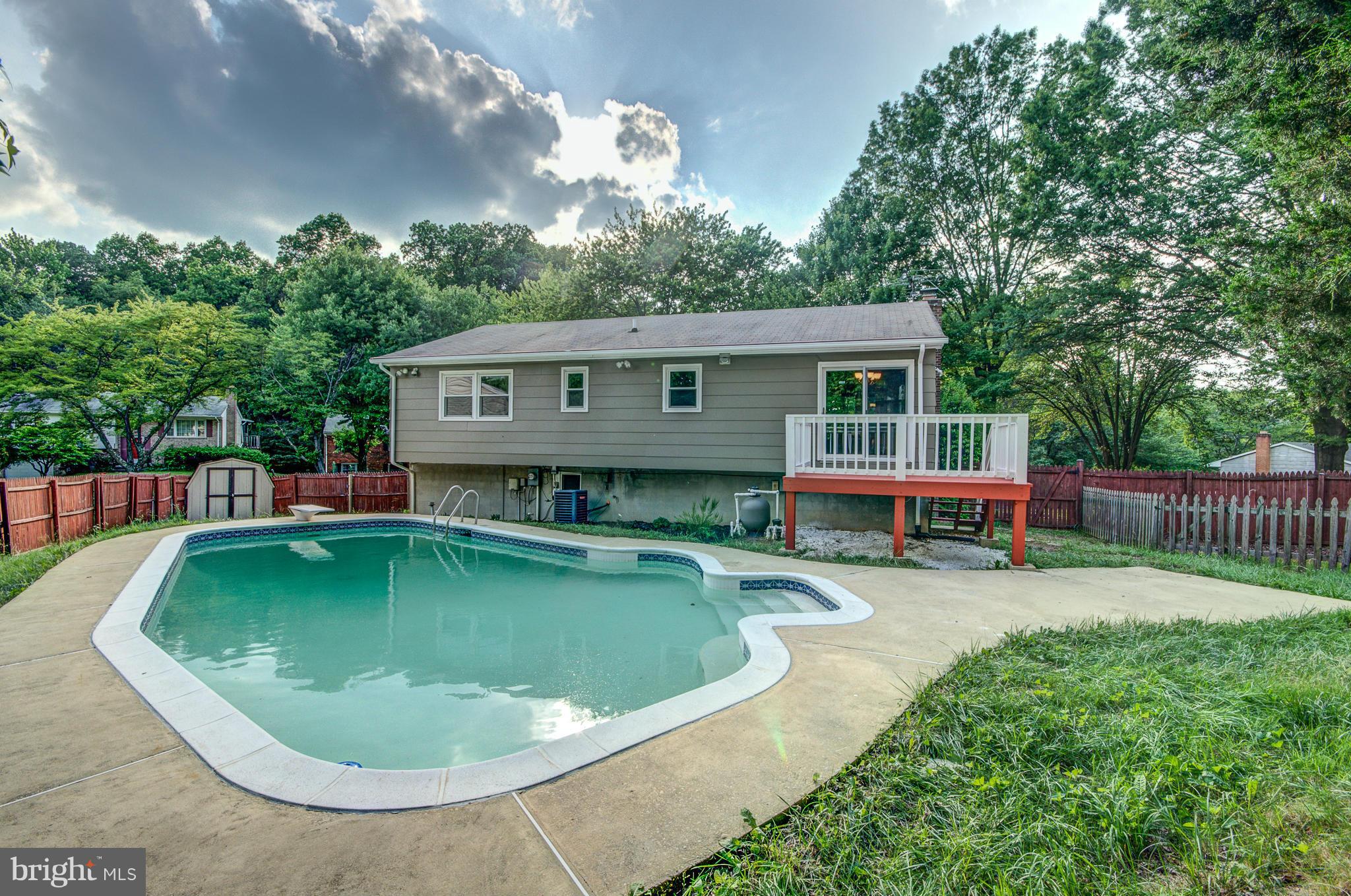 6606 Middlefield Road Fort Washington, MD 20744 - Photo 28 of 29 Exterior (Rear)