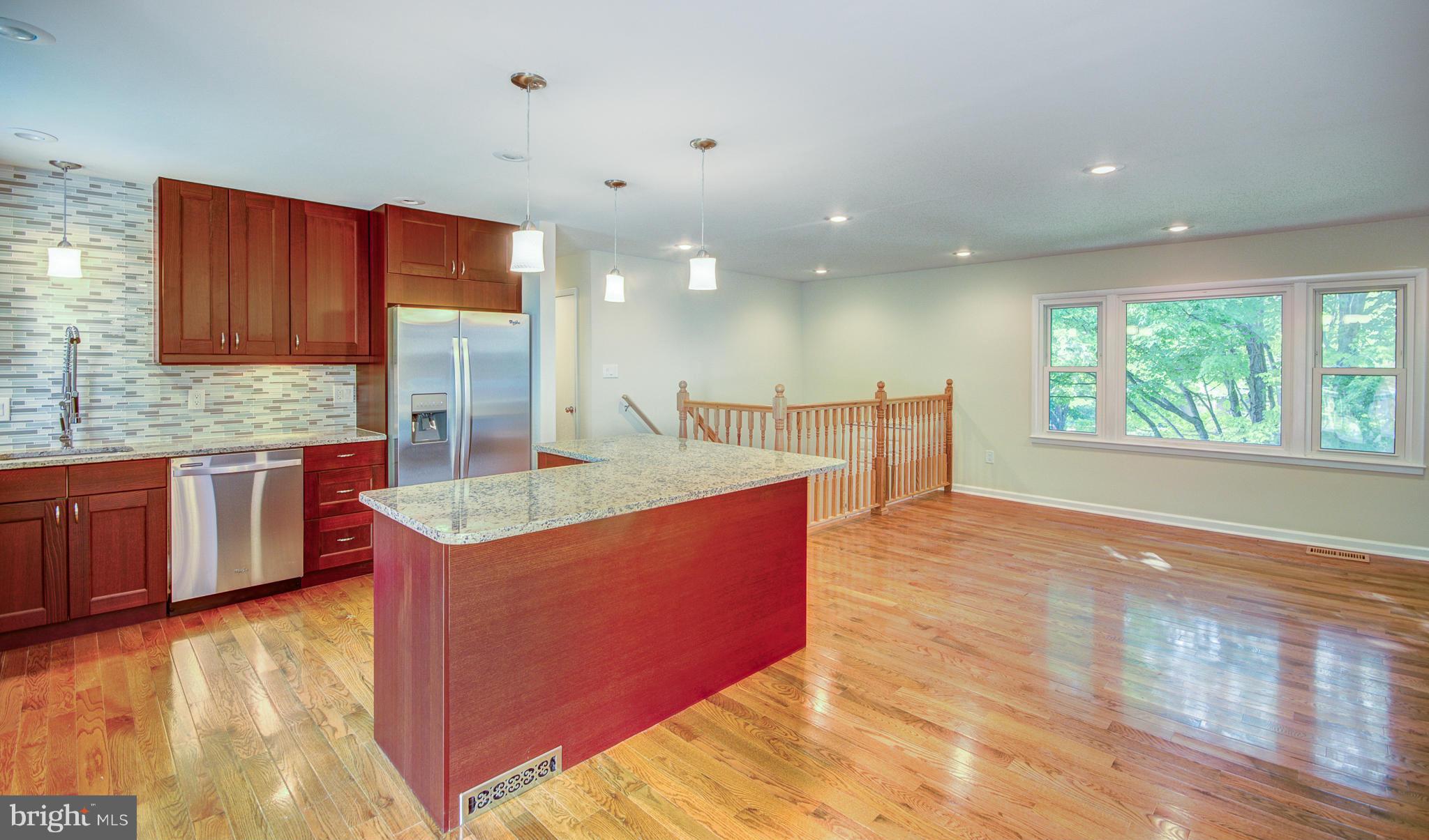 6606 Middlefield Road Fort Washington, MD 20744 - Photo 6 of 29 Interior (General)