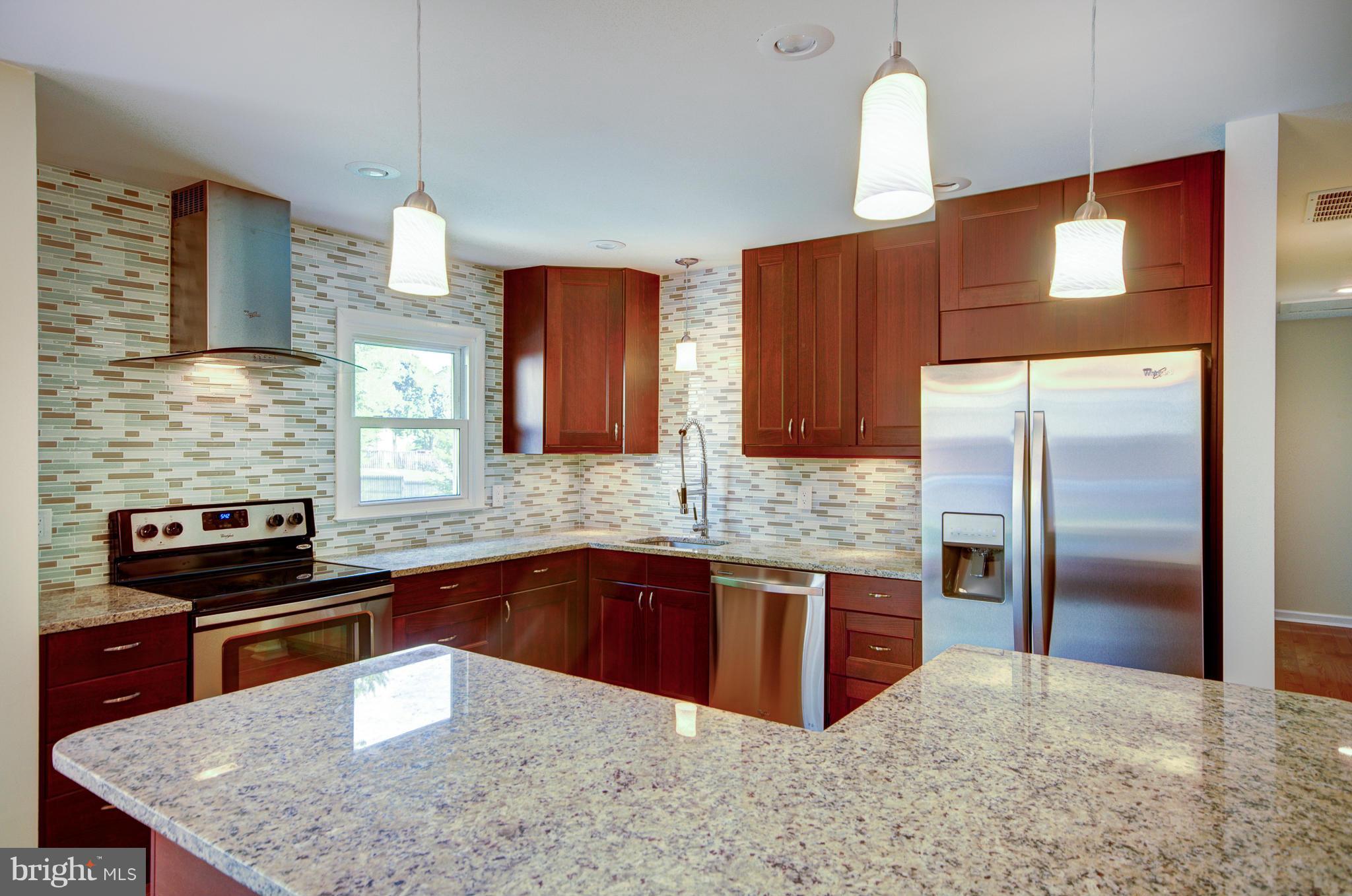 6606 Middlefield Road Fort Washington, MD 20744 - Photo 7 of 29 Kitchen