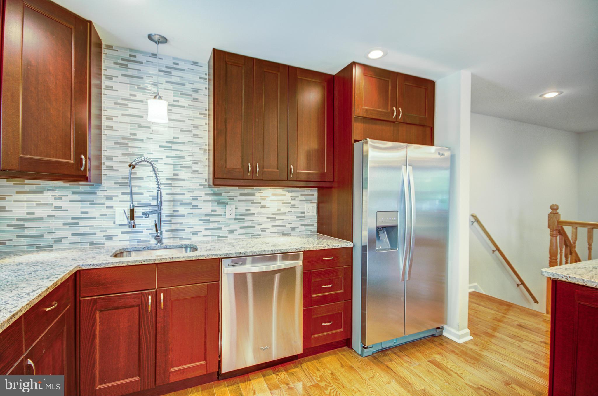 6606 Middlefield Road Fort Washington, MD 20744 - Photo 8 of 29 Kitchen