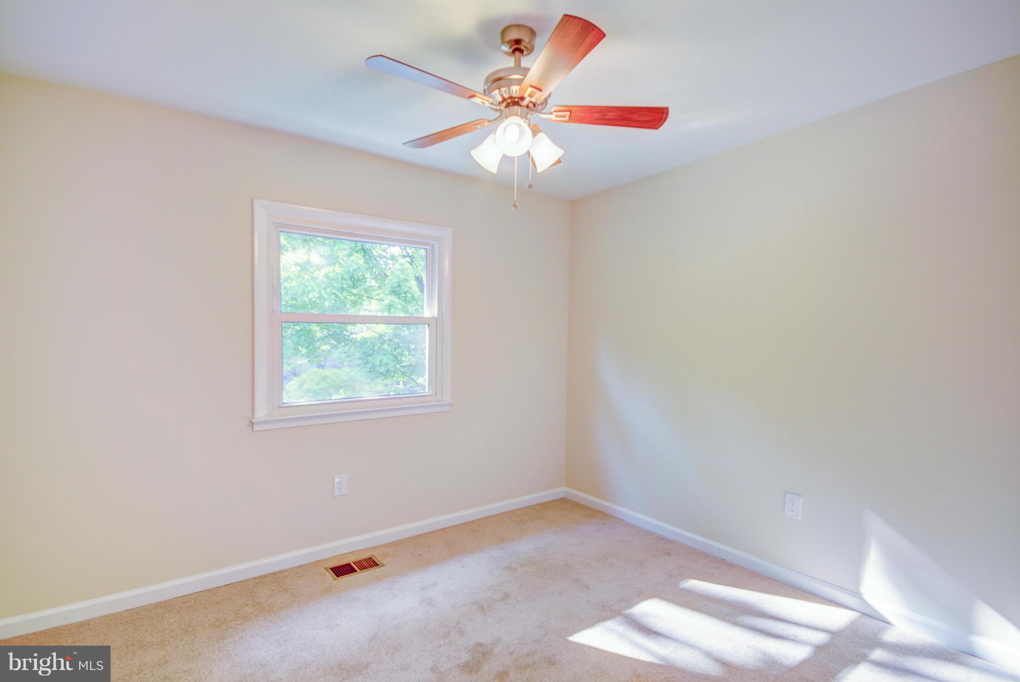 6606 Middlefield Road Fort Washington, MD 20744 - Photo 10 of 29 Bedroom
