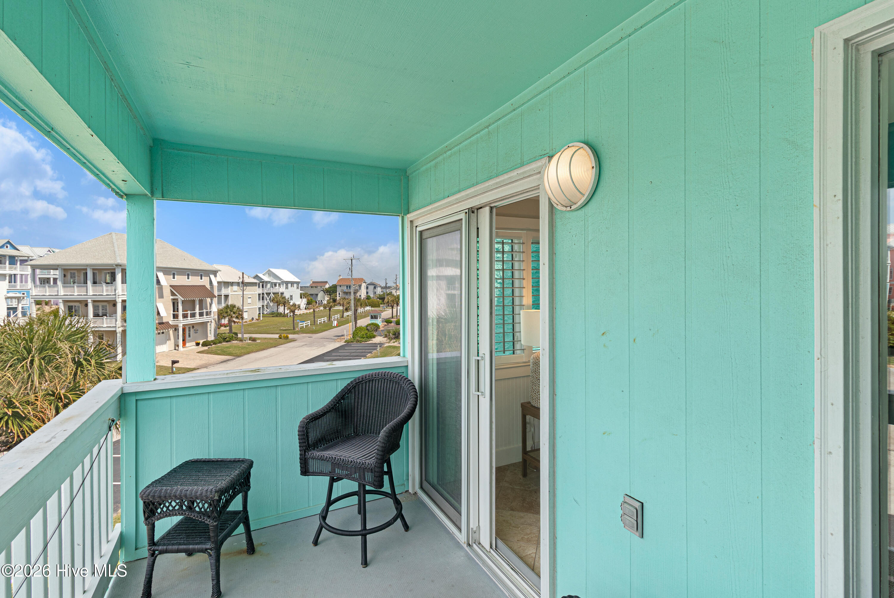 301 Commerce Way, Unit 255 SEA SPRAY Atlantic Beach, NC 28512 - Photo 18 of 33 Covered deck with ocean view