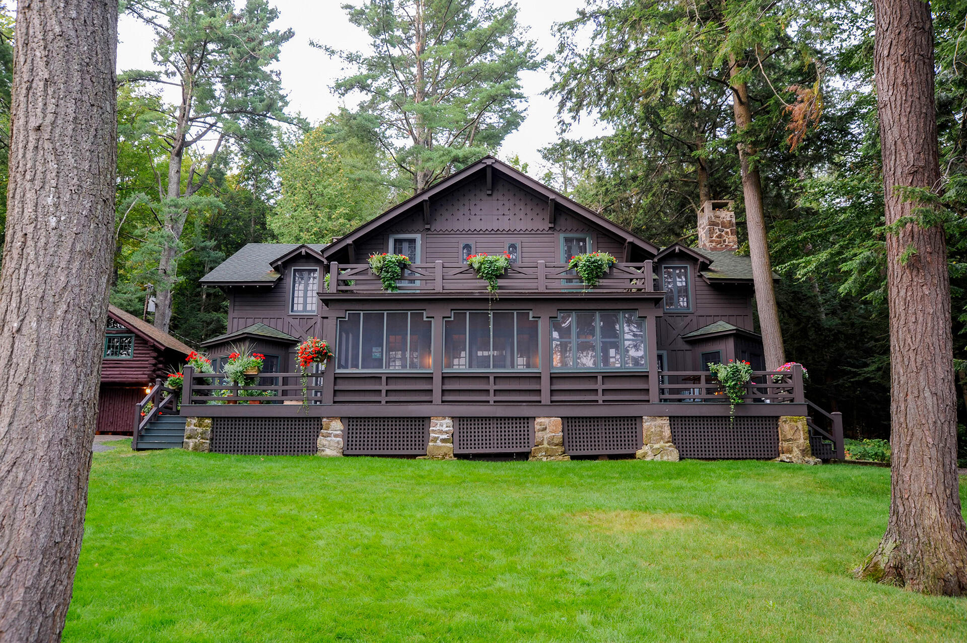 26 Hemlock Ledge Road Tupper Lake, NY 12986 - Photo 59 of 67 HemlockLedge_MH_Exterior_Front