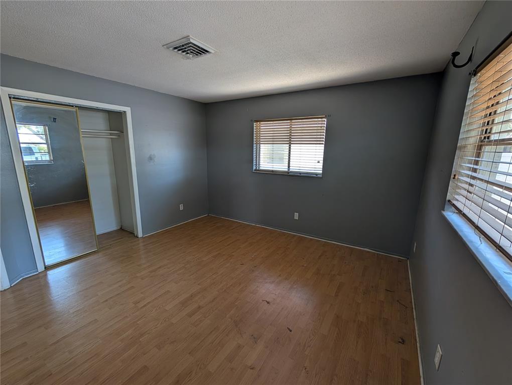 285 South McCall Road Englewood, FL 34223 - Photo 9 of 17