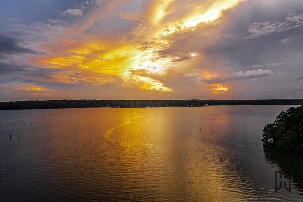 1615 Airport Loop Homer, LA 71040 - Photo 2 of 35 a view of lake