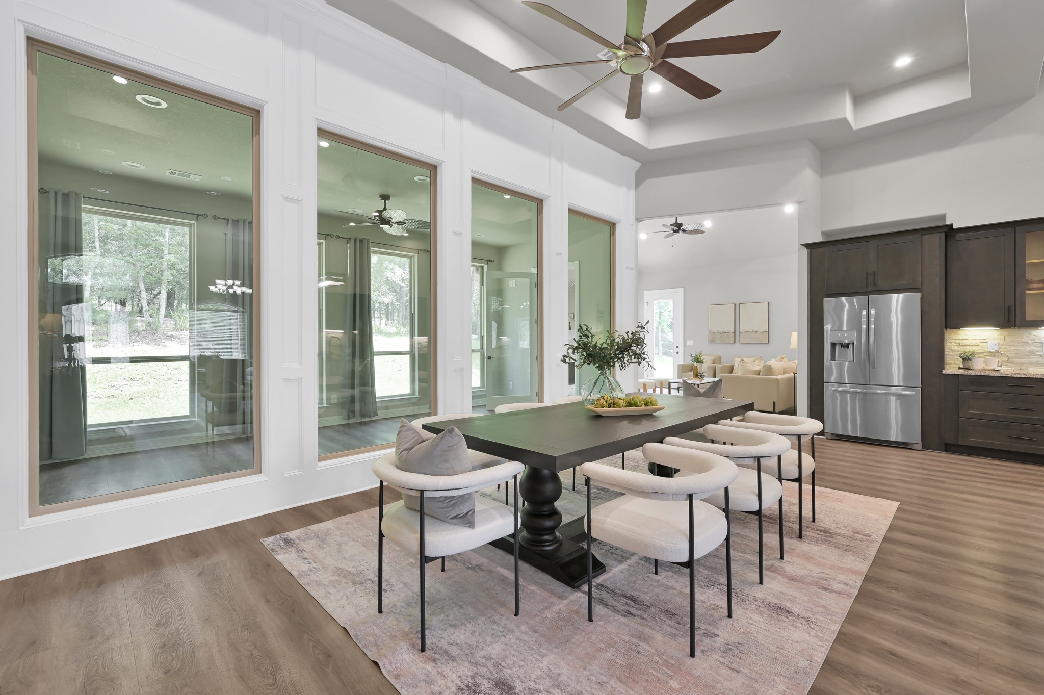 2172 Greentree Drive Huntsville, TX 77340 - Photo 21 of 45 "Staged for Presentation"