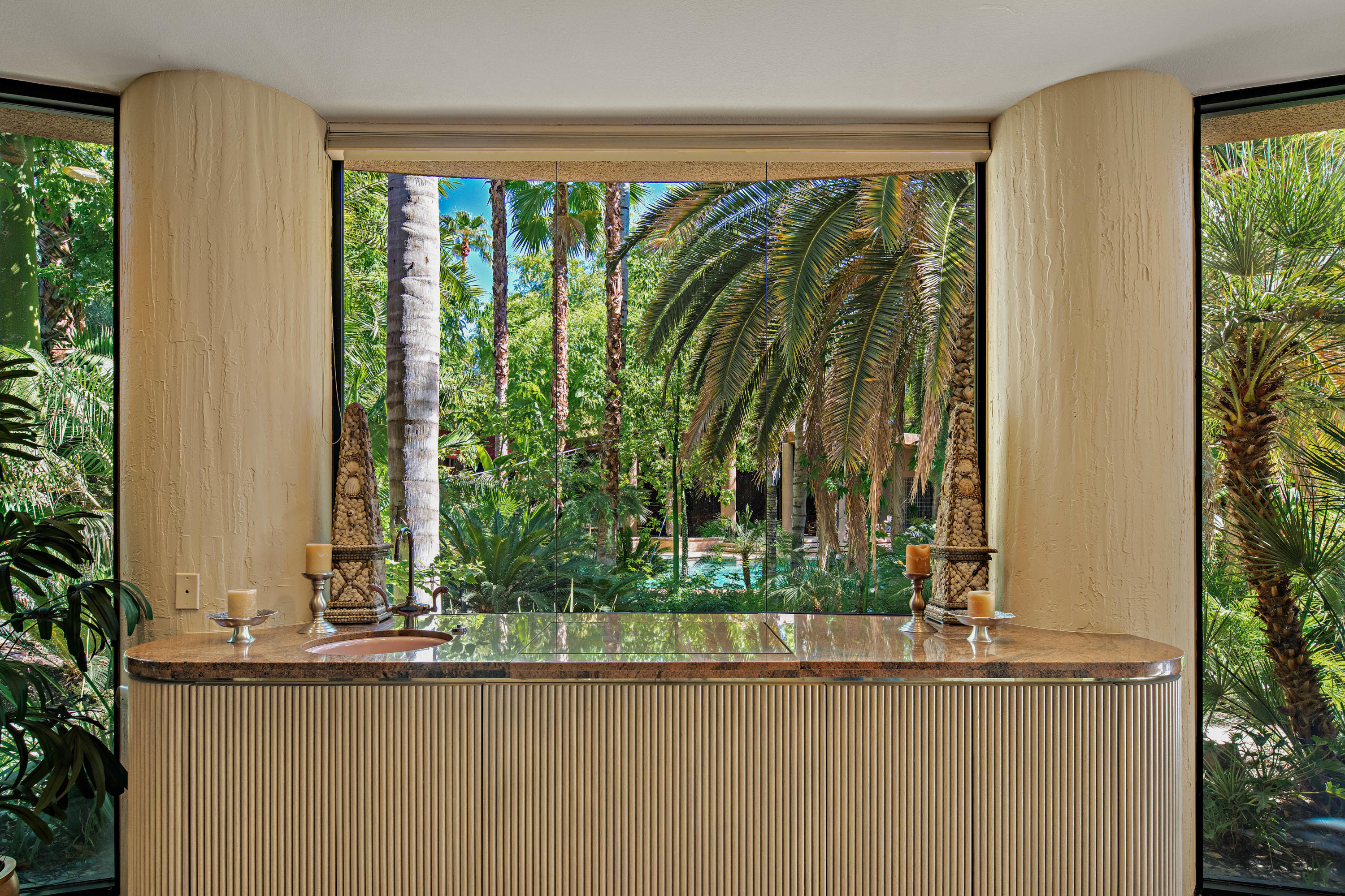 3 Mozart Lane Rancho Mirage, CA 92270 - Photo 23 of 41 a view of a bird bath room