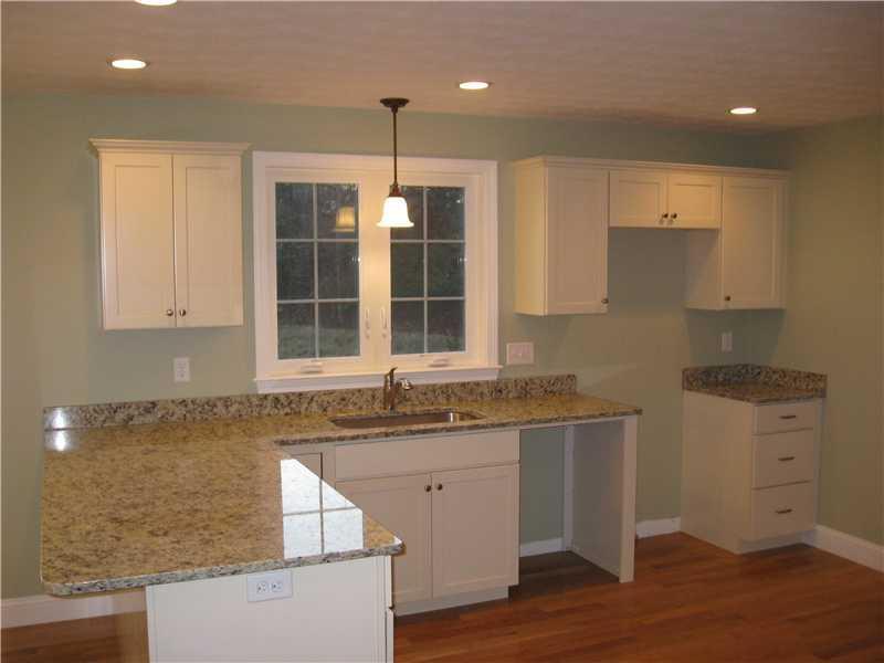 36 Cole Benson Road Kennebunkport, ME 04046 - Photo 5 of 24 Kitchen.