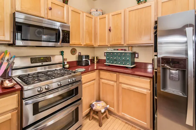 $549,900 | 5916 Lafayette Lane, Ann Arbor, MI 48103