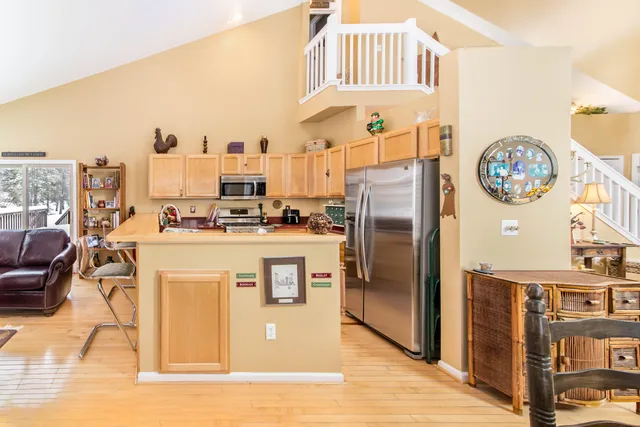 $549,900 | 5916 Lafayette Lane, Ann Arbor, MI 48103