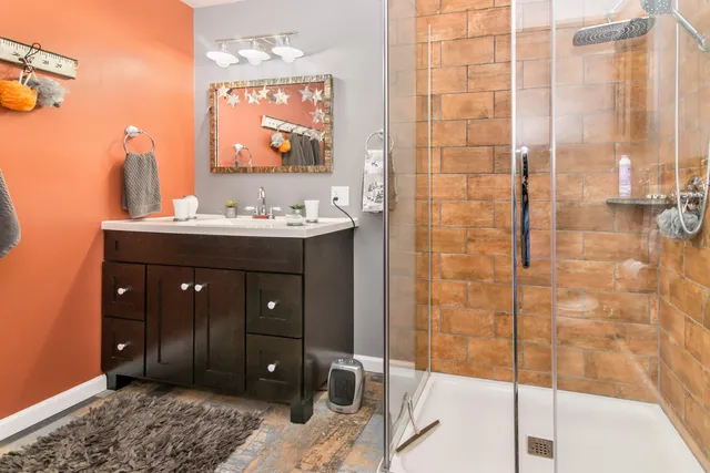 $549,900 | 5916 Lafayette Lane, Ann Arbor, MI 48103