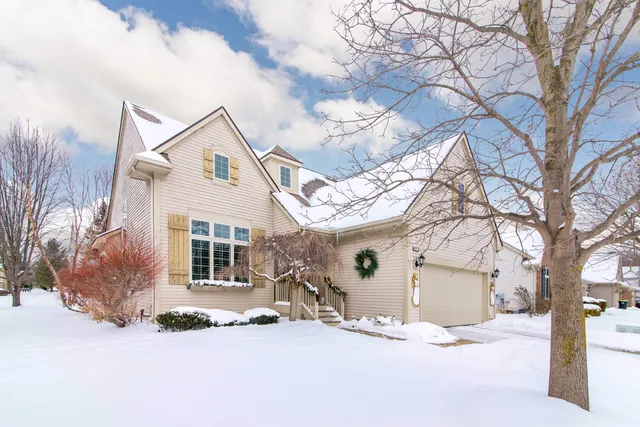 $549,900 | 5916 Lafayette Lane, Ann Arbor, MI 48103