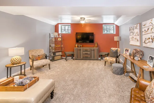 $549,900 | 5916 Lafayette Lane, Ann Arbor, MI 48103