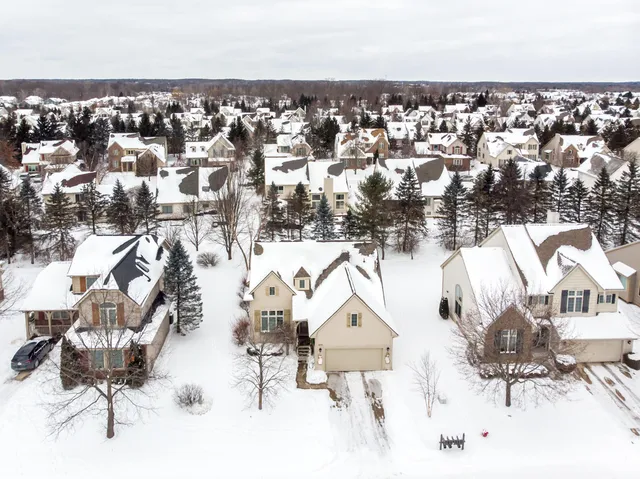 $549,900 | 5916 Lafayette Lane, Ann Arbor, MI 48103