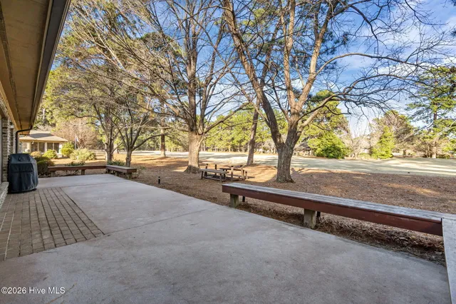 $485,000 | 220 Fairway Drive, Pinehurst, NC 28374