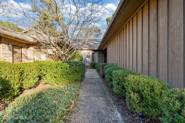 $485,000 | 220 Fairway Drive, Pinehurst, NC 28374