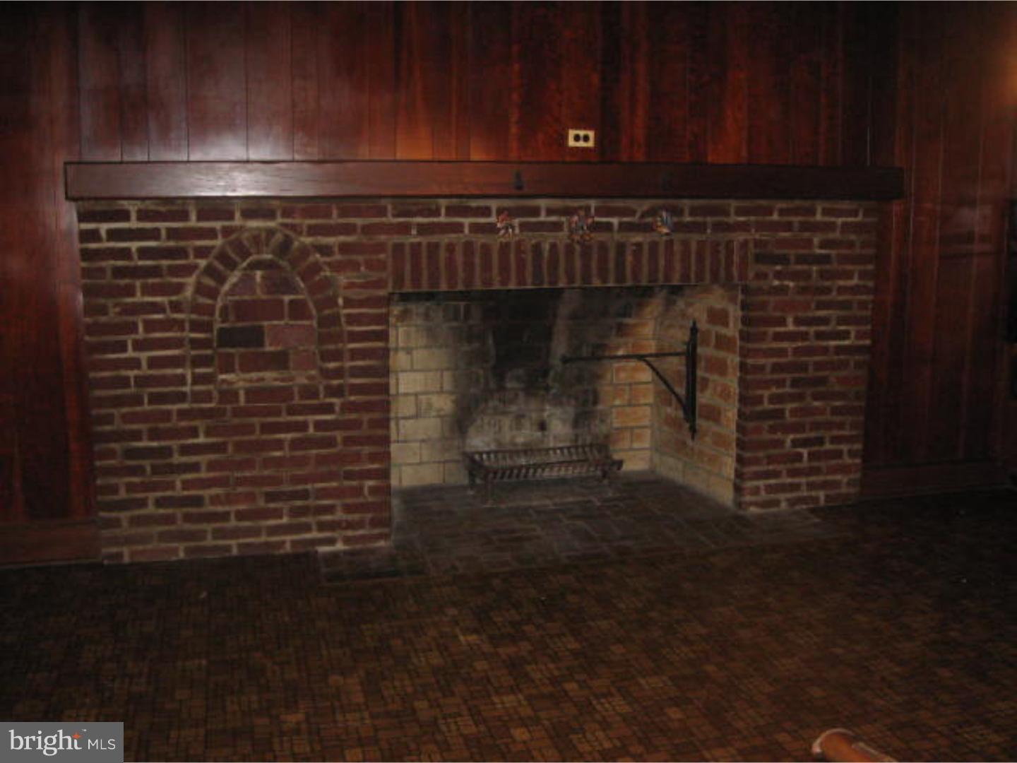 2132 Longview Road Warrington, PA 18976 - Photo 1 of 6 Gallery Image 1