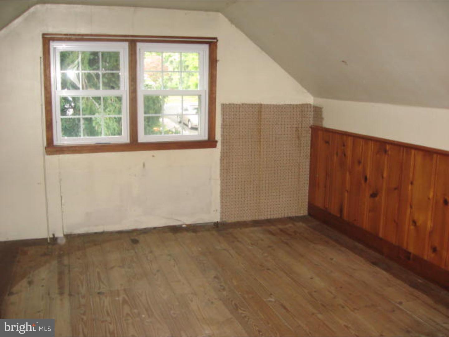 2132 Longview Road Warrington, PA 18976 - Photo 4 of 6 Gallery Image 4