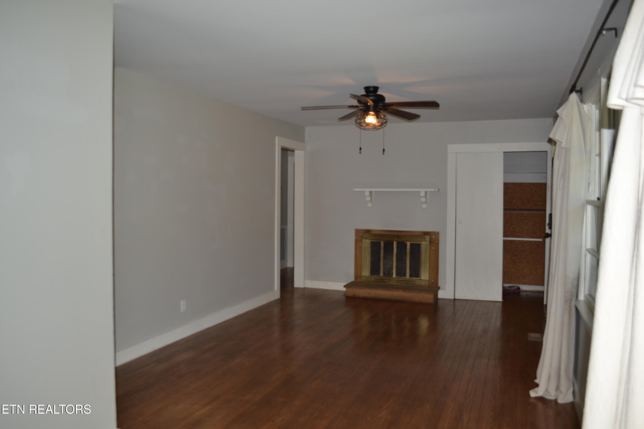 105 Rand Circle Oak Ridge, TN 37830 - Photo 9 of 60 Gallery Image 9