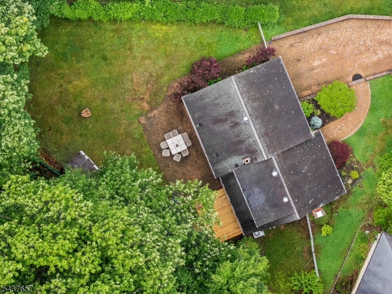 17 Ravine Court Clifton, NJ 07013 - Photo 43 of 46