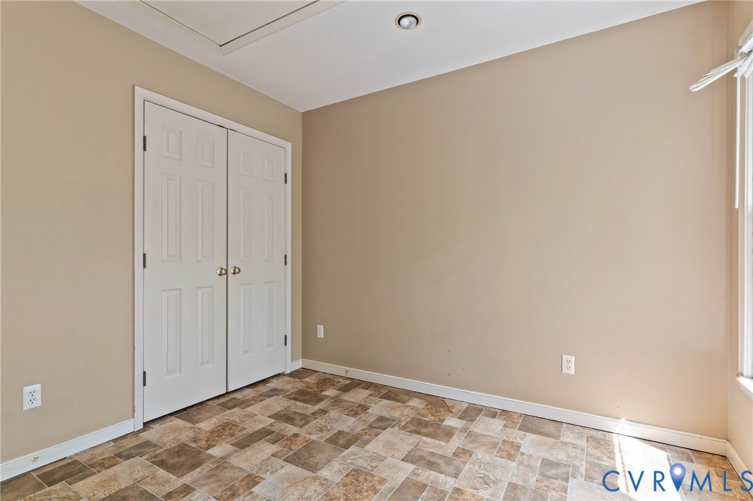 4704 Cedar Cliff Road Chester, VA 23831 - Photo 25 of 31