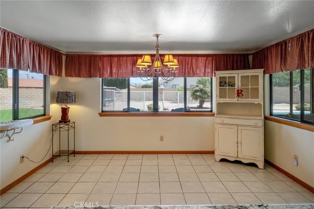 20277 Waco Road Apple Valley, CA 92308 - Photo 19 of 43