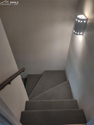 423 Ridge Road Divide, CO 80814 - Photo 40 of 48 View of staircase