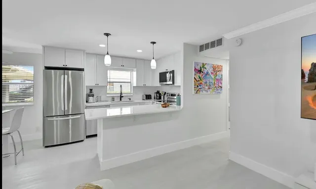 $2,500 | 581 Monaco Way, Unit 581, Delray Beach, FL 33446