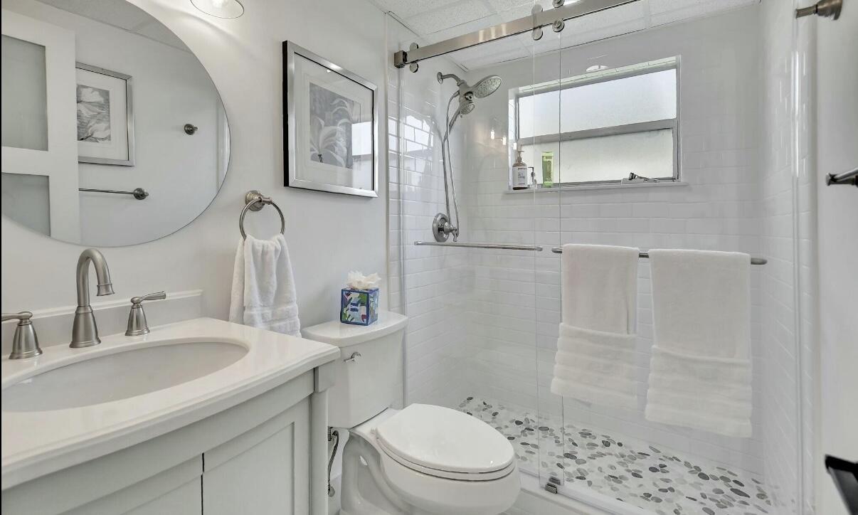 581 Monaco Way, Unit 581 Delray Beach, FL 33446 - Photo 16 of 34 IMG_2619