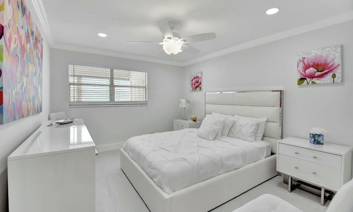 581 Monaco Way, Unit 581 Delray Beach, FL 33446 - Photo 20 of 34 IMG_2625